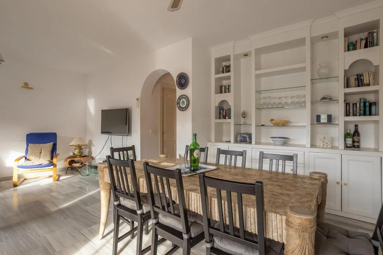 Las Flores 5 - Large Townhouse Nerja Holiday home