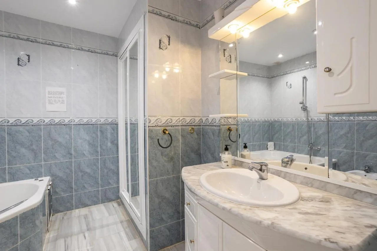 Las Flores 5 - Large Townhouse Nerja 0*,