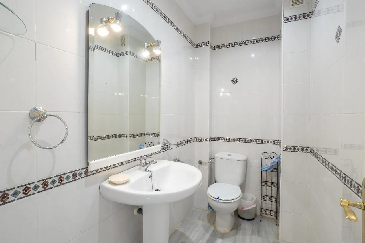 Las Flores 5 - Large Townhouse Nerja
