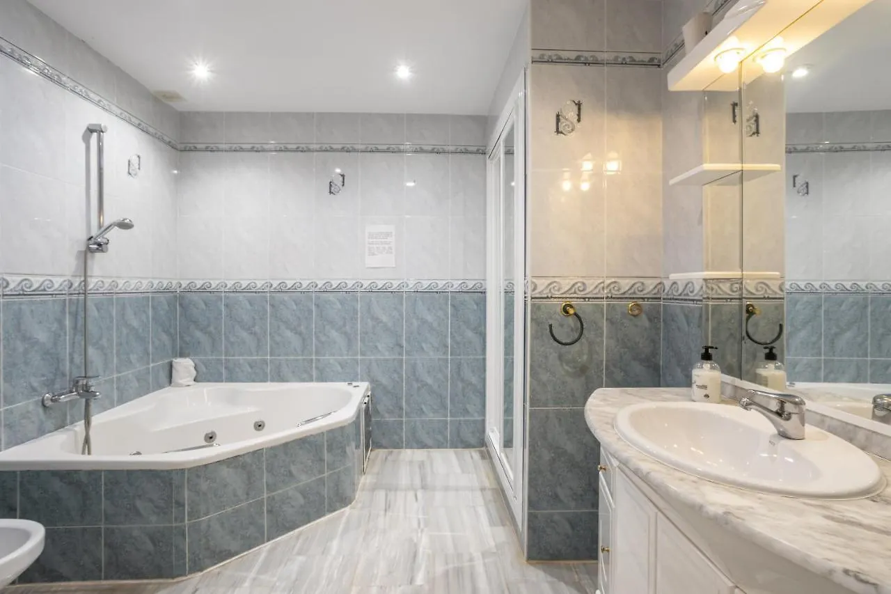 Holiday home Las Flores 5 - Large Townhouse Nerja