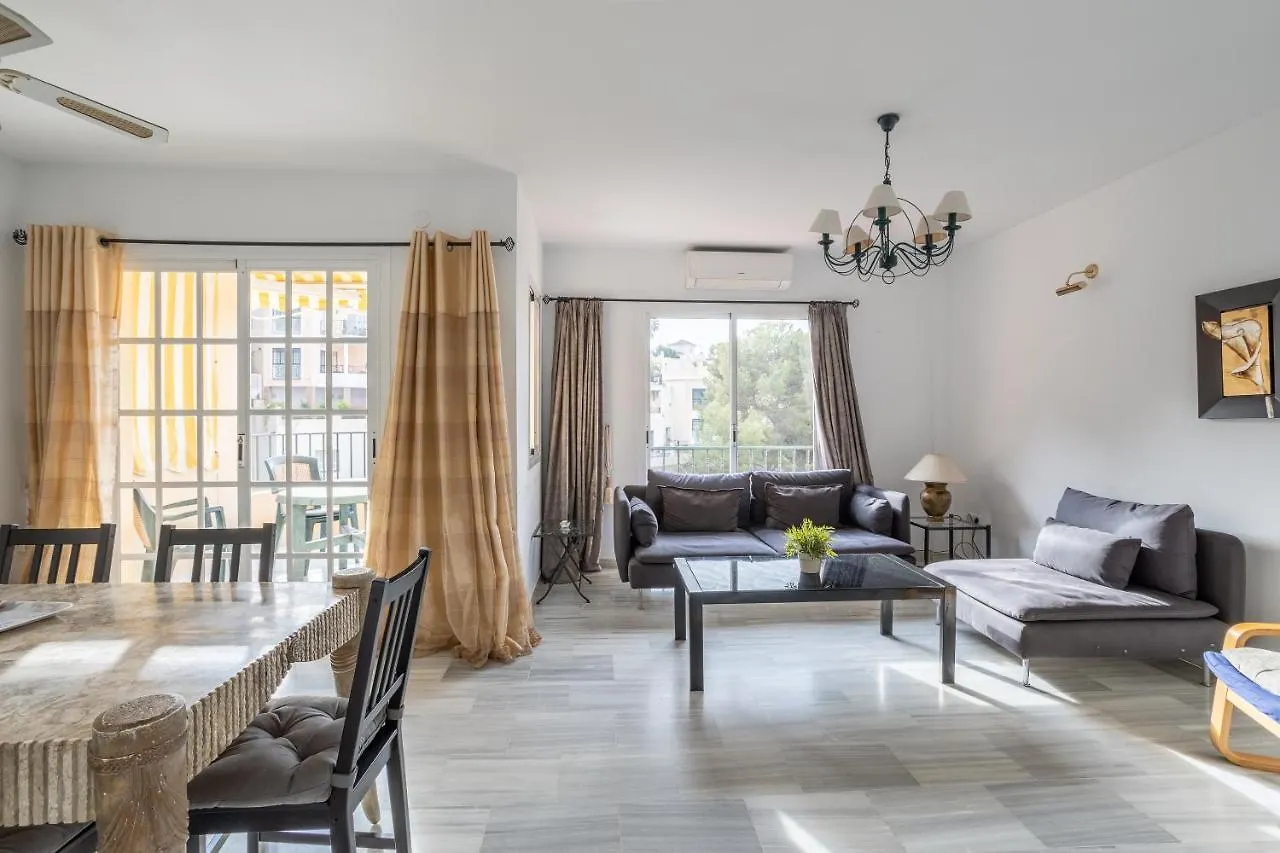 Las Flores 5 - Large Townhouse Nerja