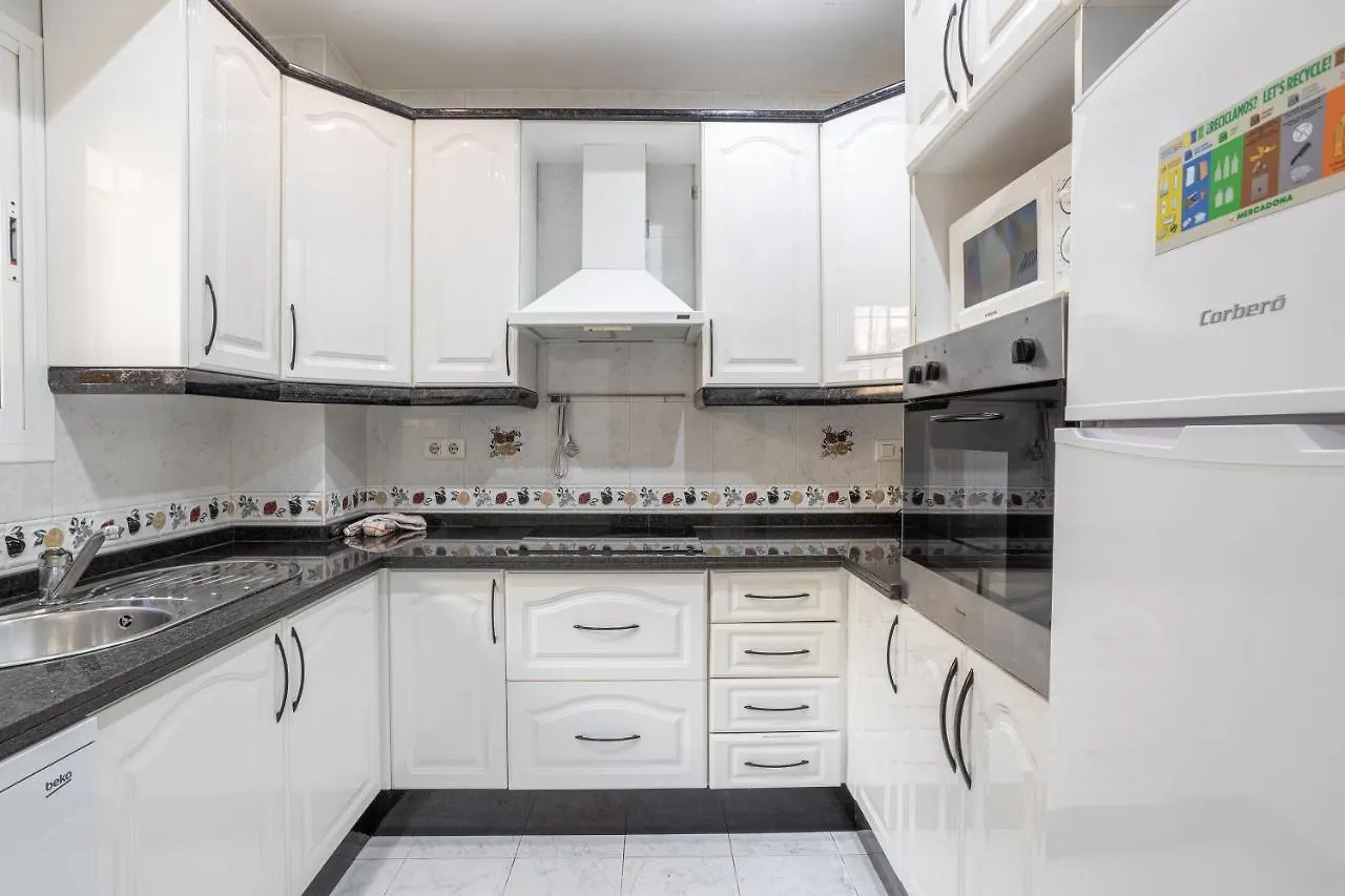 Las Flores 5 - Large Townhouse Nerja 0*,