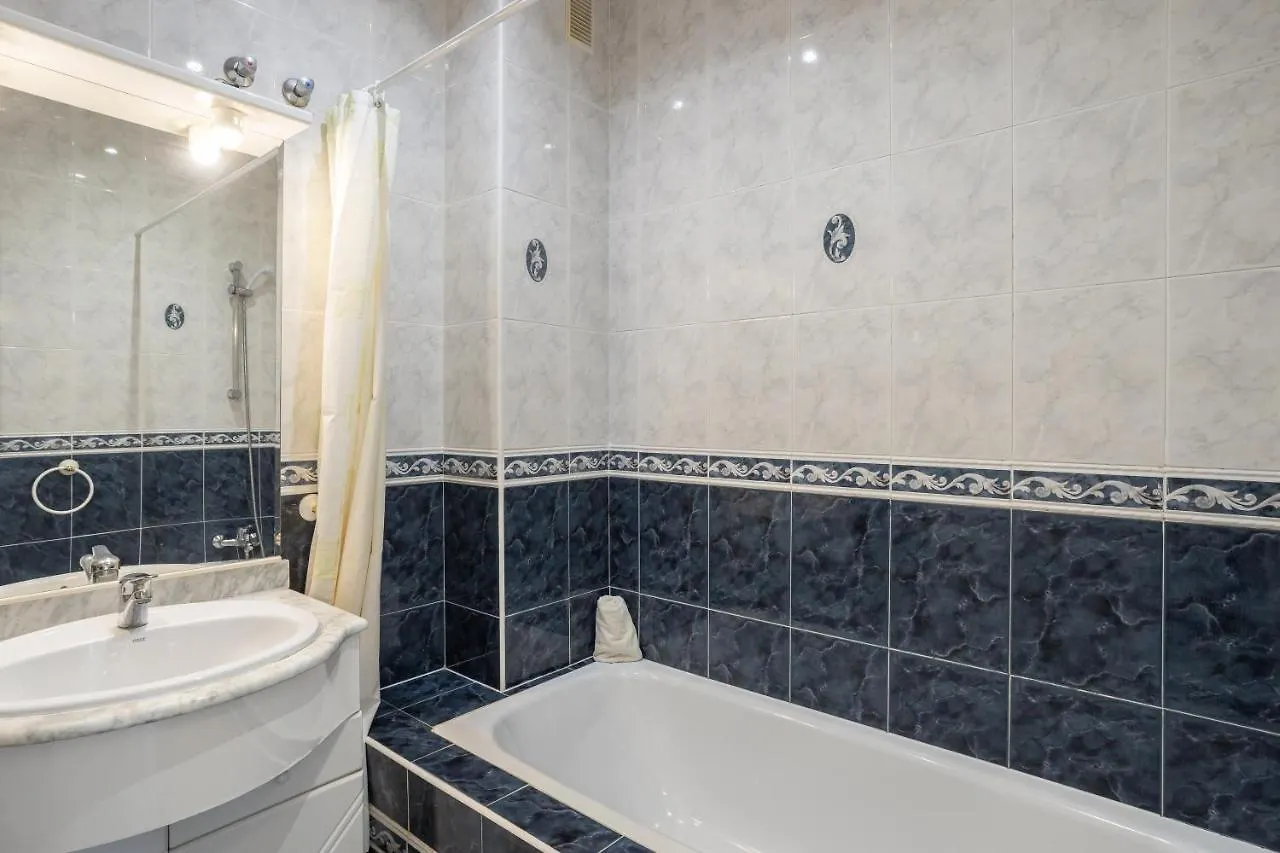 Las Flores 5 - Large Townhouse Nerja